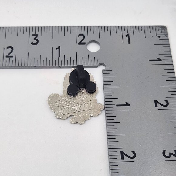 Disney Pin Colorful Pascal Tangled Hidden Mickey Pin Series 2014 Blue - Picture 3 of 3